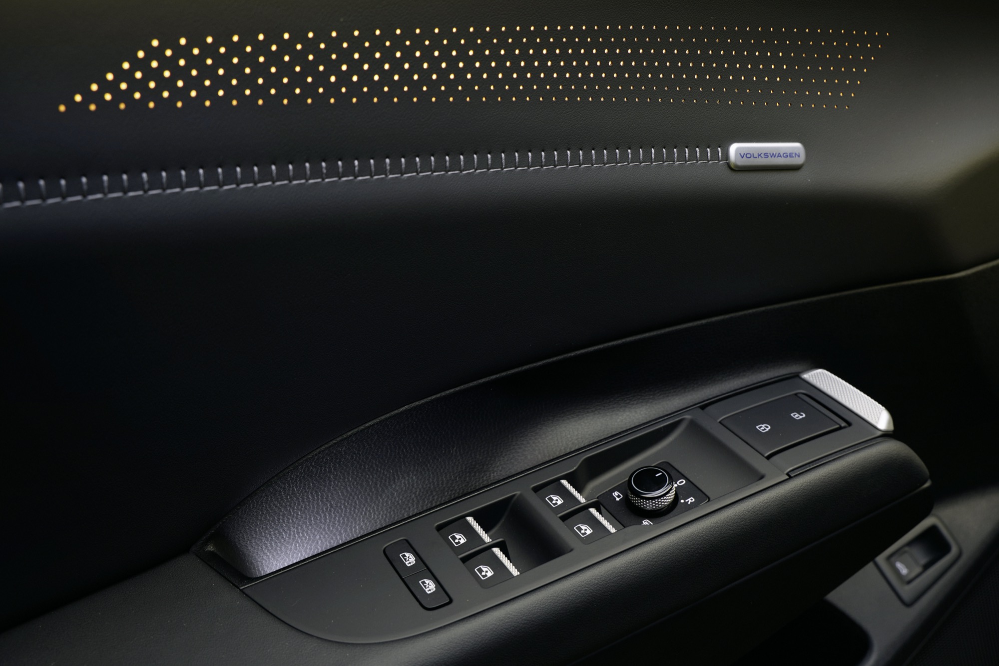 ID-Tiguan_14.jpg