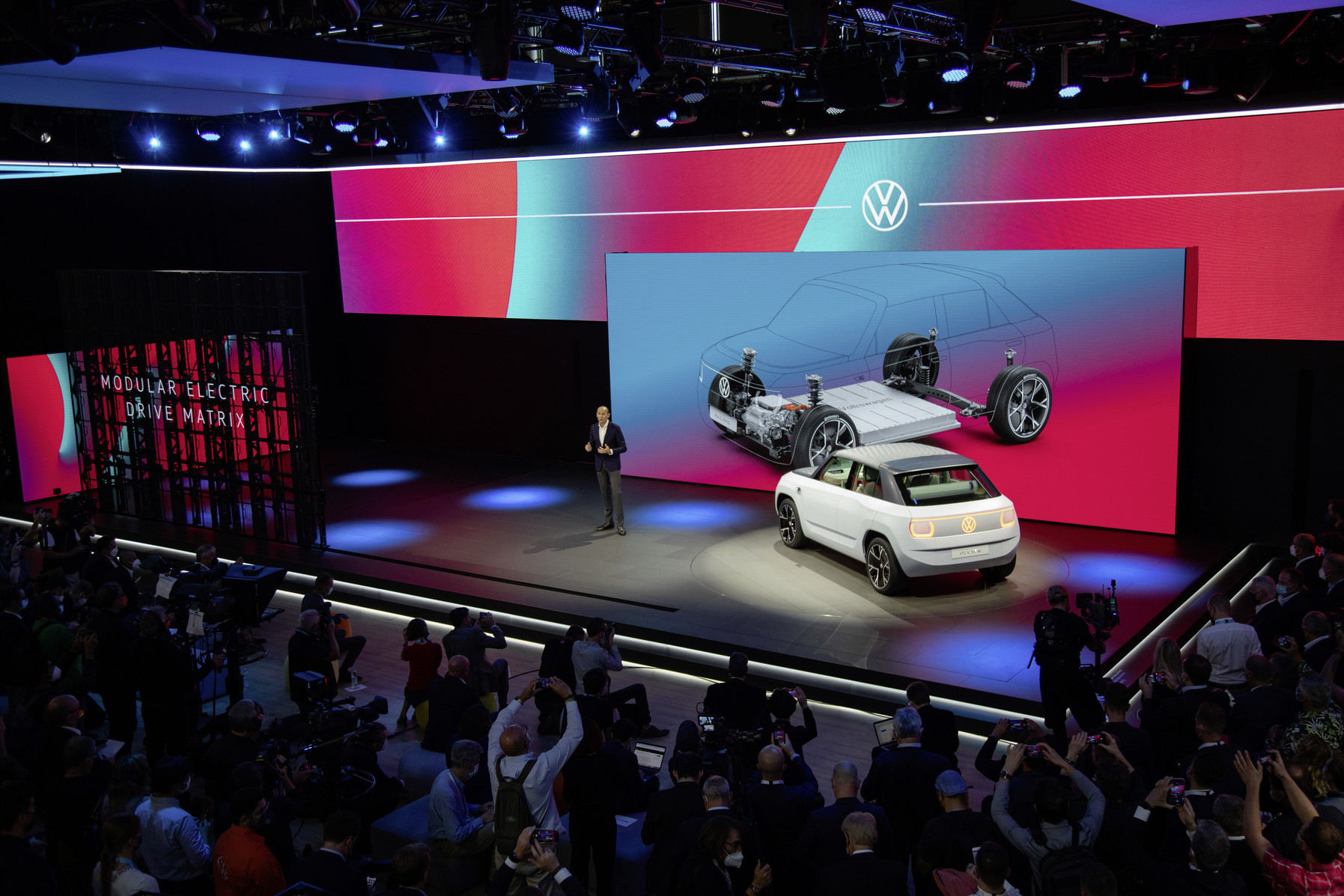 DB2021AL00909 Medium