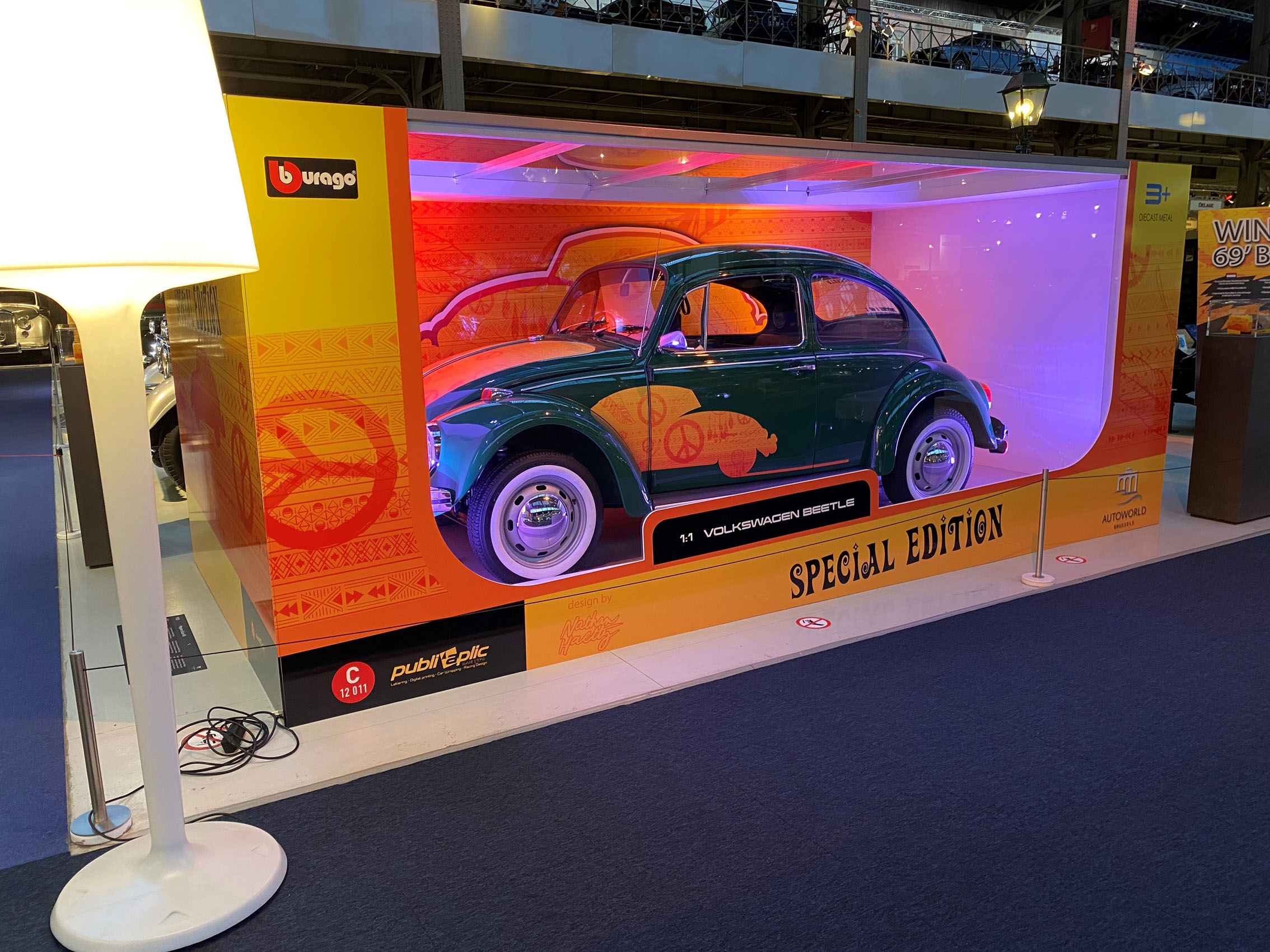 Autoworld Bburago Kever Low